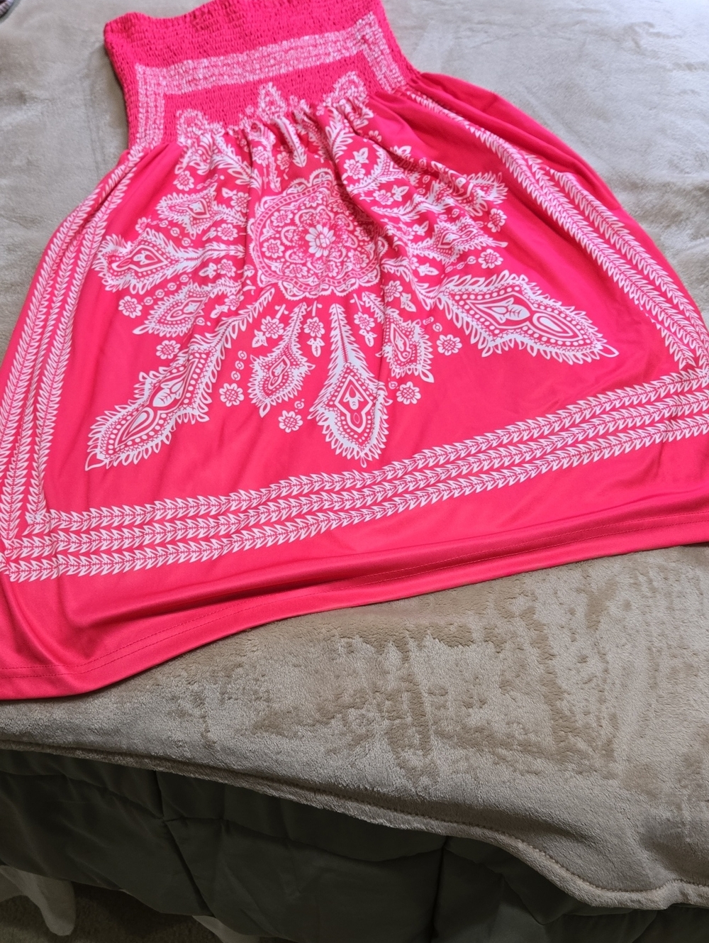 VENUS Hot Pink Bandana-Print Swim Coverup